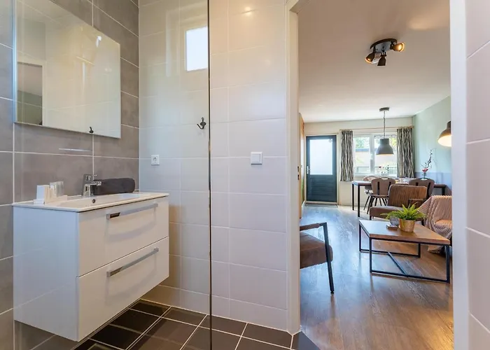 Tiny Zwarte Mees * Hulshorst