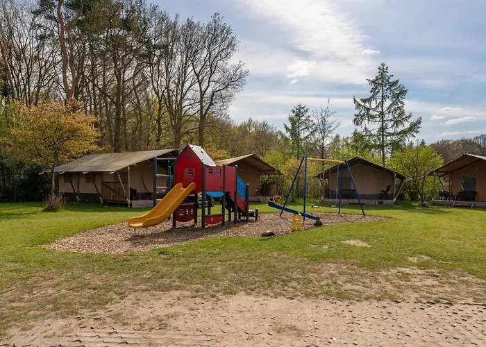 Holiday home Tiny Zwarte Mees *