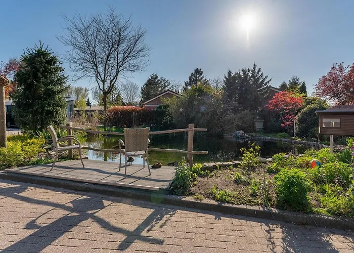 Tiny Zwarte Mees Hébergement de vacances Hulshorst